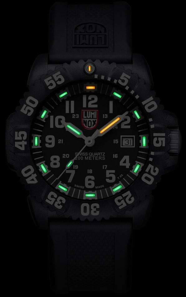 Luminox Navy Seal Orologio Uomo 45 Mm – Cronografo Al Quarzo, Impermeabile 200 M, Cinturino Silicone Nero