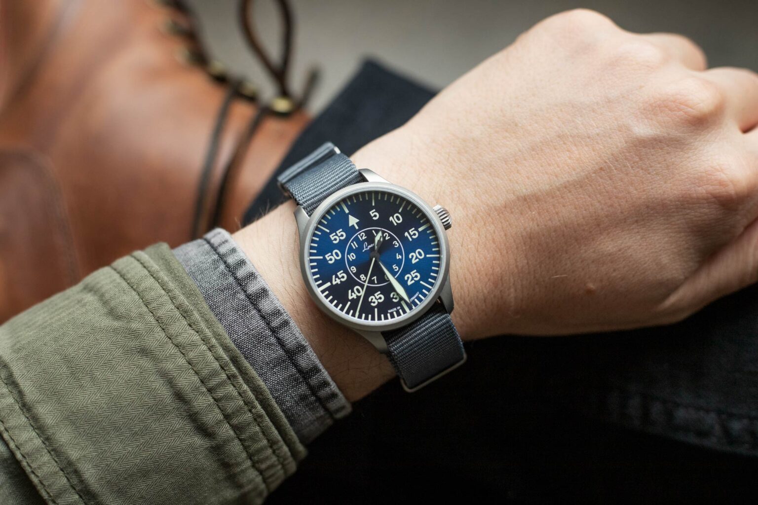 Laco Pilot Aachen Blaue Stunde 42 B-Type Automático - Corvus