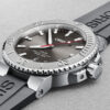Oris Aquis Date Grey Relief 01 733 7730 4153-07 4 24 63EB - Image 4