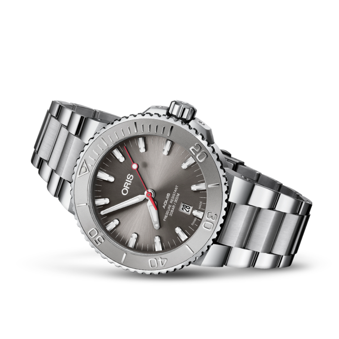 Oris Aquis Date Grey Relief 01 733 7730 4153 07 8 24 05PEB Corvus