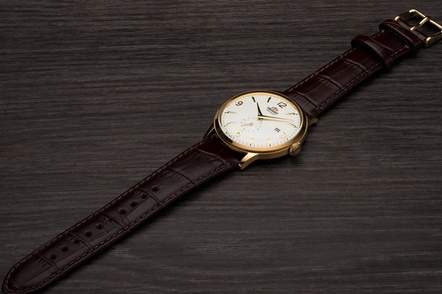 Orient Bambino Small Second Classic Gold RA-AP0004S10B