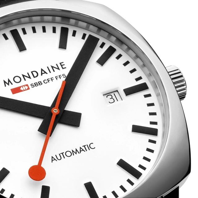 Mondaine Railway Cushion Automatico Swiss Made 39mm MSL.3961B.LBV