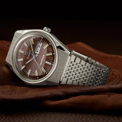 Timex Q Reissue Falcon Eye Marrom TW2W62400