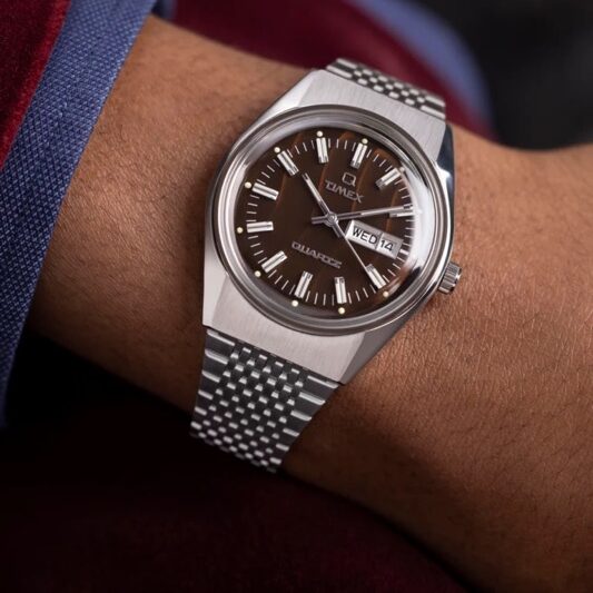 Timex Q Reissue Falcon Eye Marrom TW2W62400