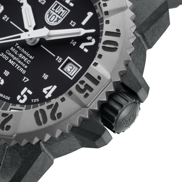 Luminox Military MIL-SPEC Carbonox Preto 3351