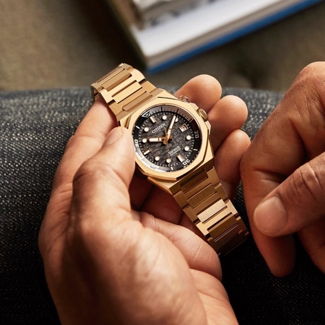 Citizen Series 8 Automatico Cinza NB6069-53H