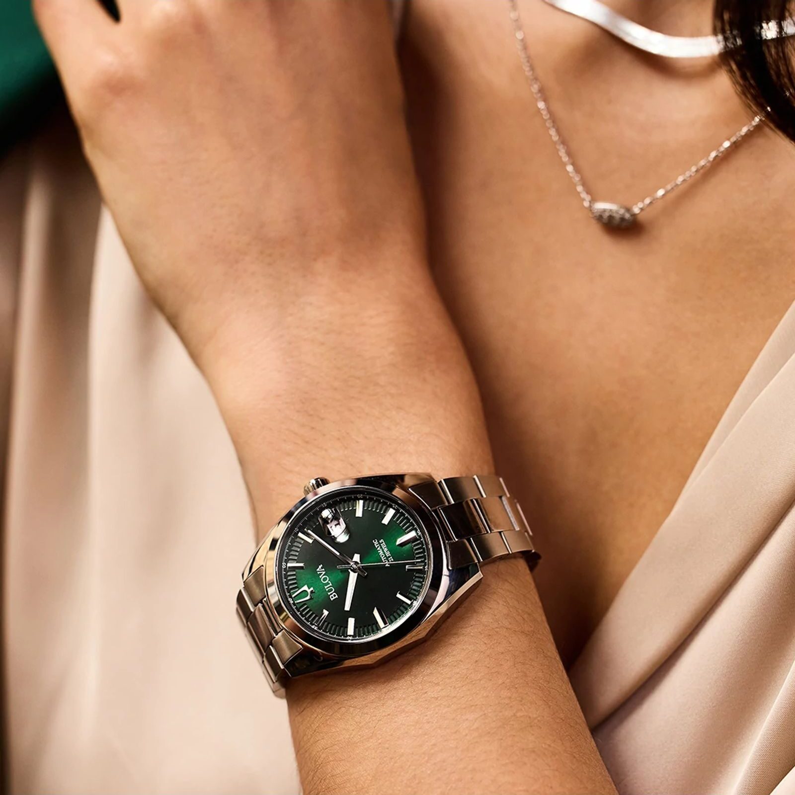 Bulova Surveyor Automatico Verde 96B429