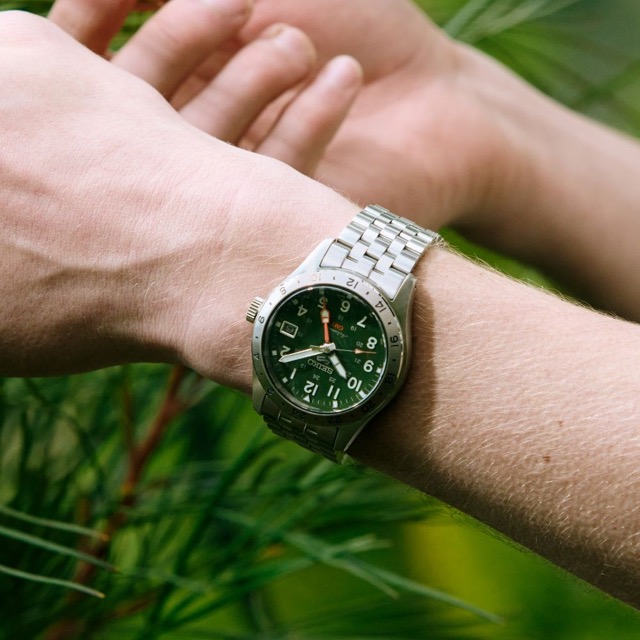 Seiko 5 Sports Field Street GMT Verde HDB001