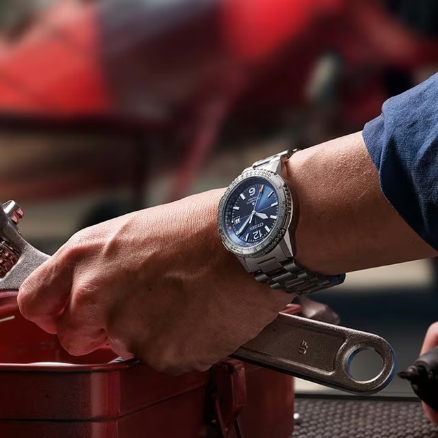 Citizen Promaster NavyHawk Titanium Automático Azul NK0040-58L